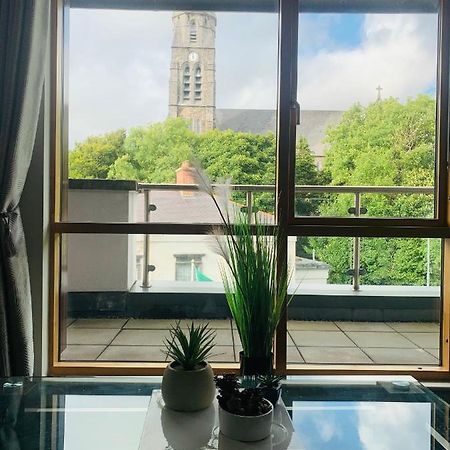 Apartamento Courthouse View Penthouse 2 Clifden Exterior foto